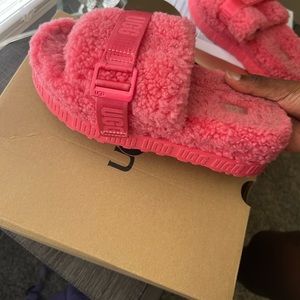 UGG Fluffita Sheepskin slippers